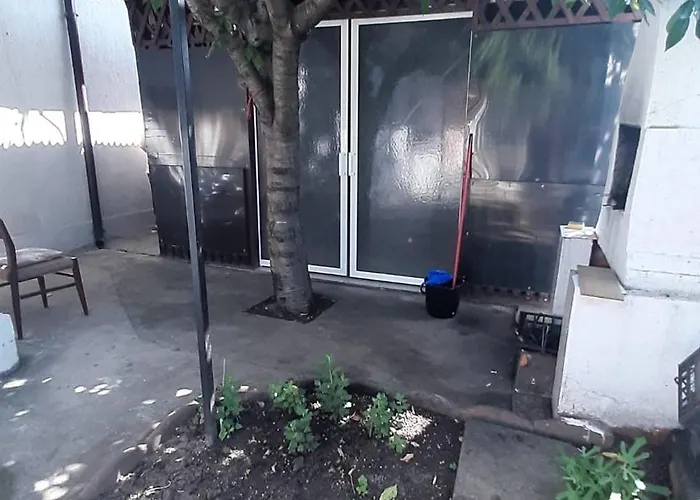 ゲストハウス Casa Diana