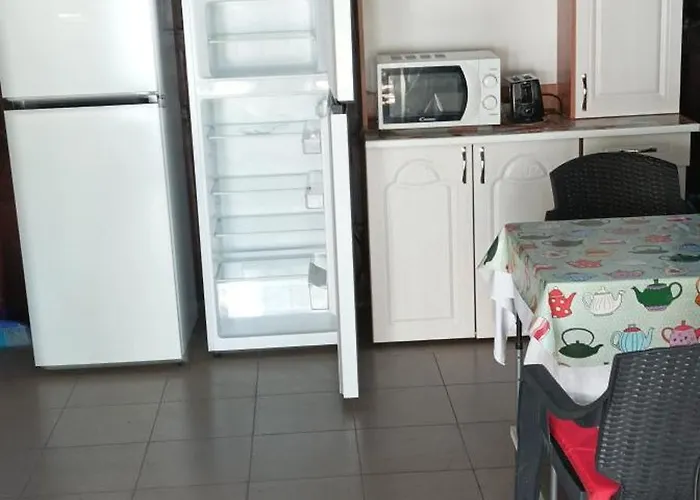 Casa Diana ゲストハウス 3*